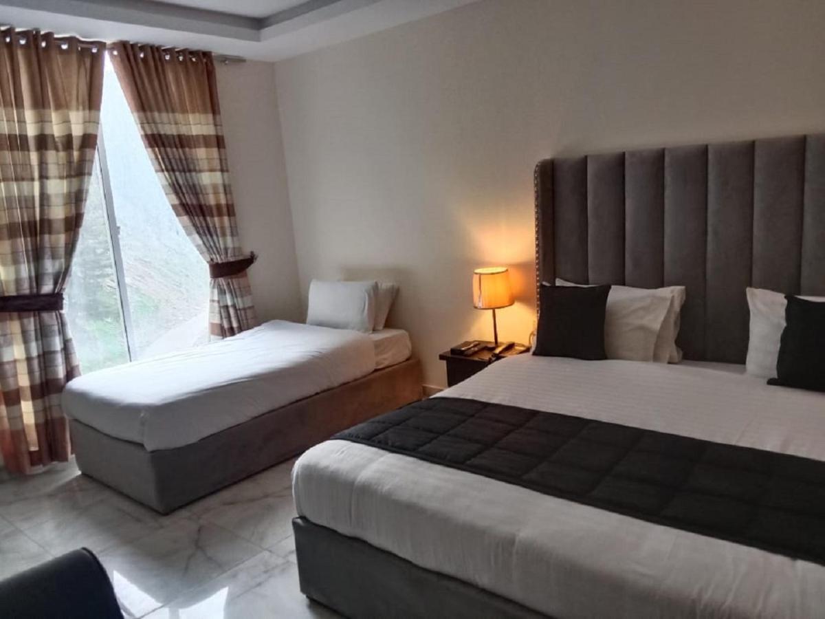 Manila Heights Hotel Naran Exterior photo